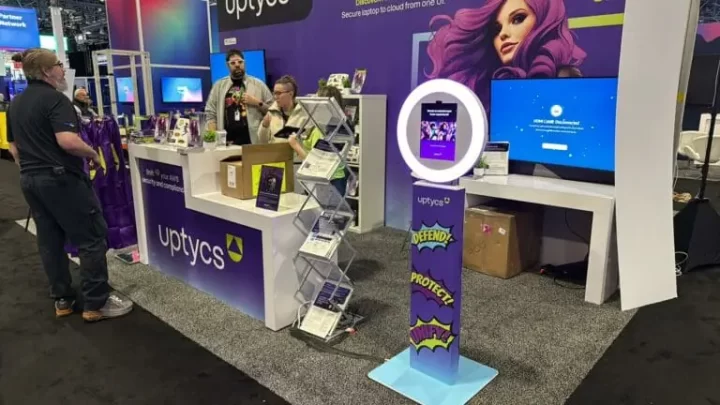 The Ultimate Checklist for Setting Up Your Portable Trade Show Display Like a Pro