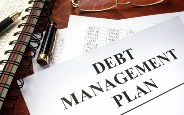 Managing Finances with a Debt Management Plan in Singapore