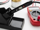 Safety First: Using Oscilloscope Current Probes with High Voltage Circuits