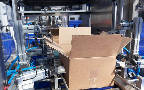 Choosing the Right Partner for Machinery Moving Services in Logistics Transport
