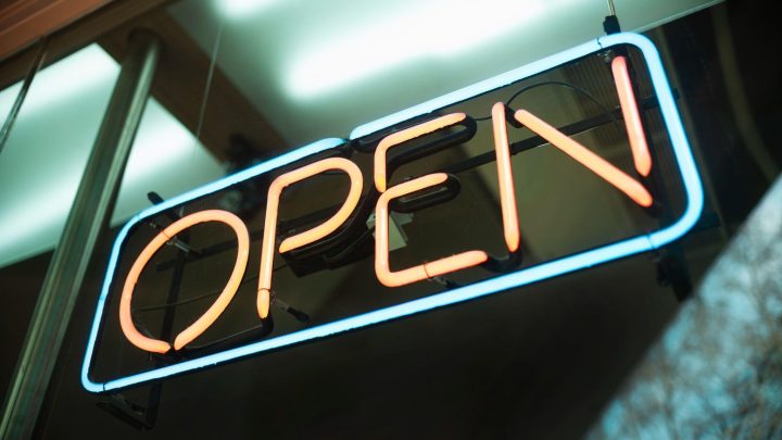Let There Be Light: The Business Benefits of Illuminated Signs